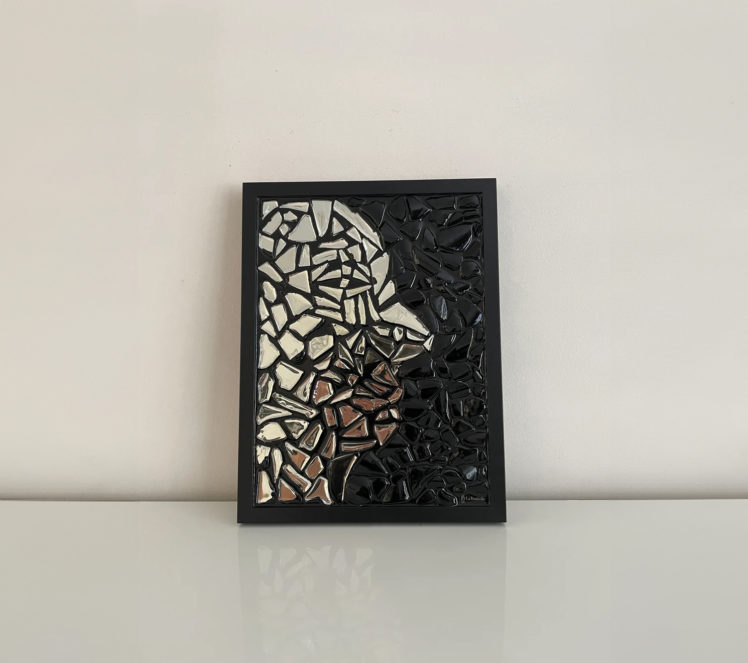 abstract-face-bottle-arts